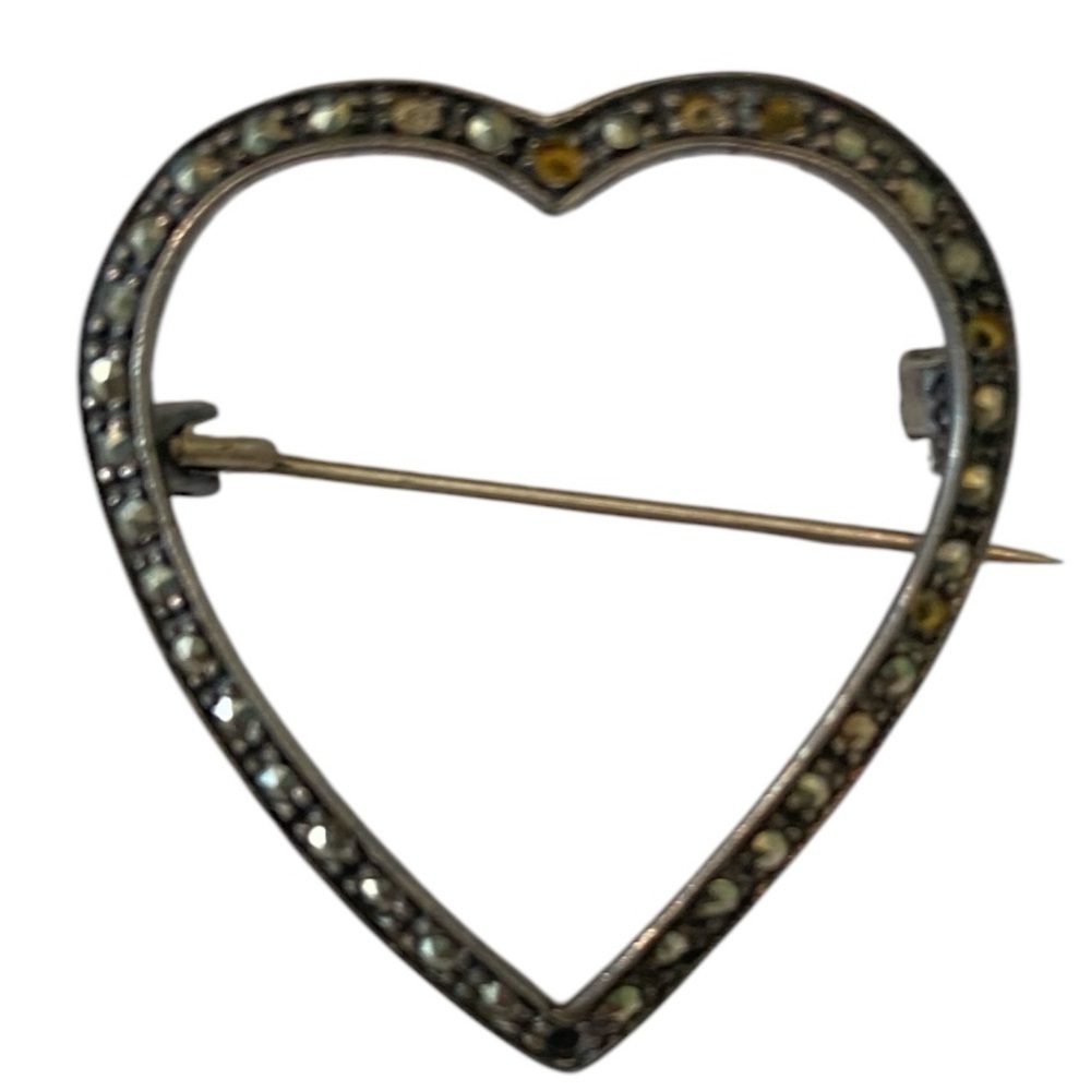 Vintage 925 marked sterling silver heart silhouette pin marcosite beads 1.25 in